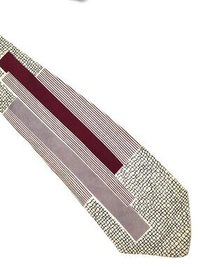 Vintage 1940s Fashion Craft Ivory Red Lavender Geometric Tie Necktie 3.75 x 50